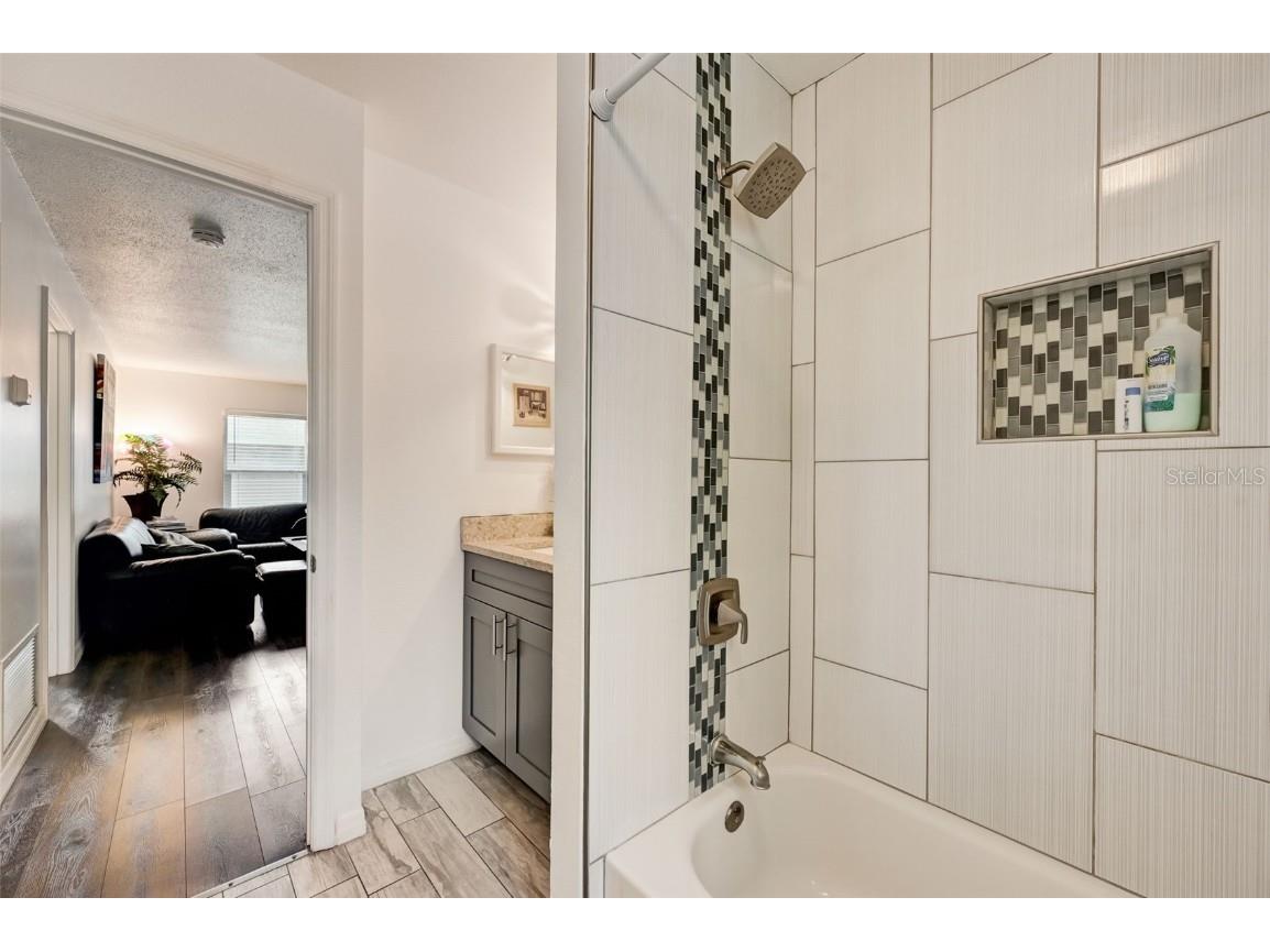 618 S Osprey Avenue Sarasota FL 34236 A4662367 image22