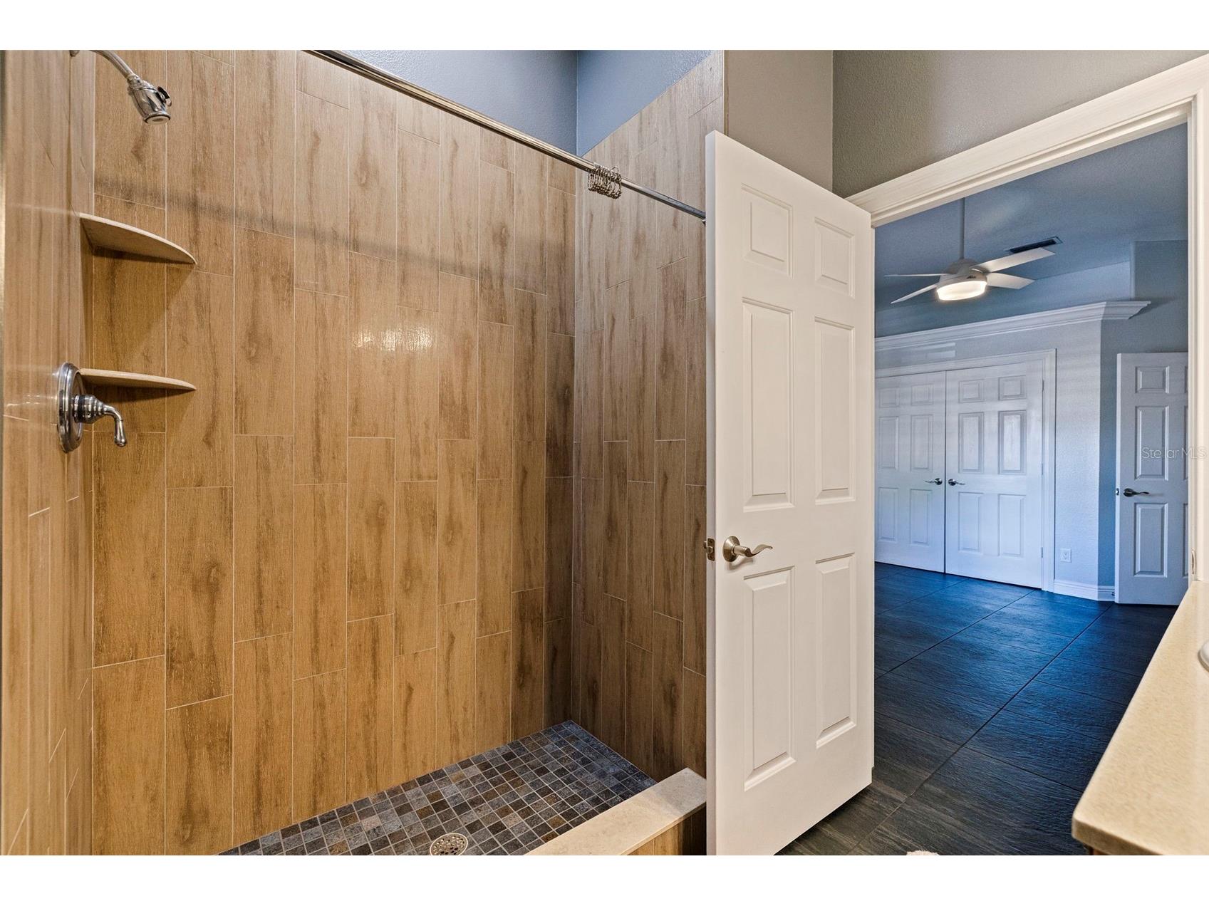 618 Saxony Boulevard Saint Petersburg FL 33716 TB8485666 image38