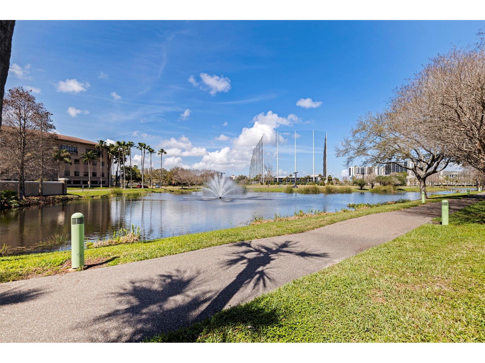 618 Saxony Boulevard Saint Petersburg FL 33716 TB8485666 image46
