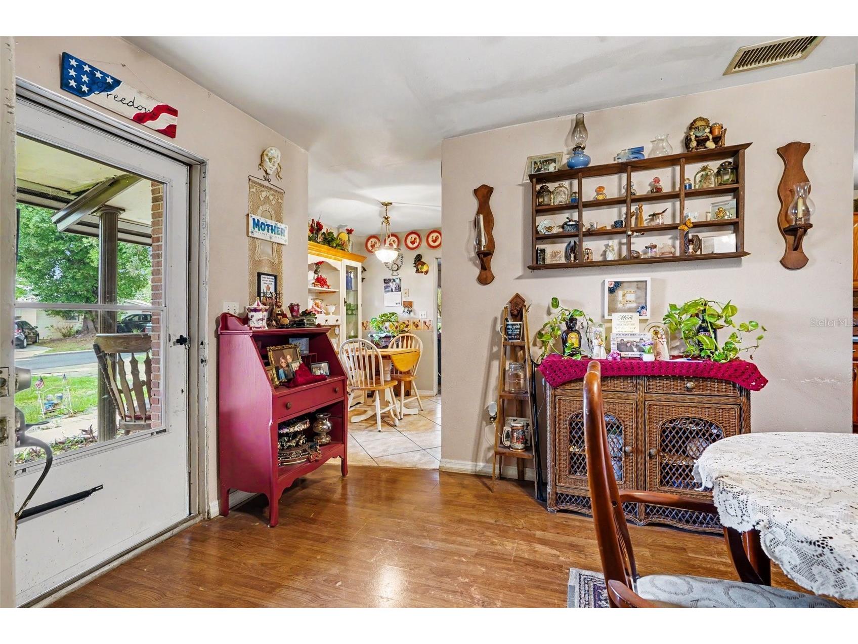 618 Young Place Lakeland FL 33803 TB8504966 image3