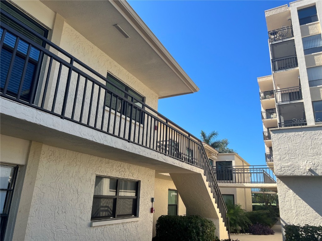 6180 Sun Boulevard #208 Saint Petersburg FL 33715 U8195986 image1