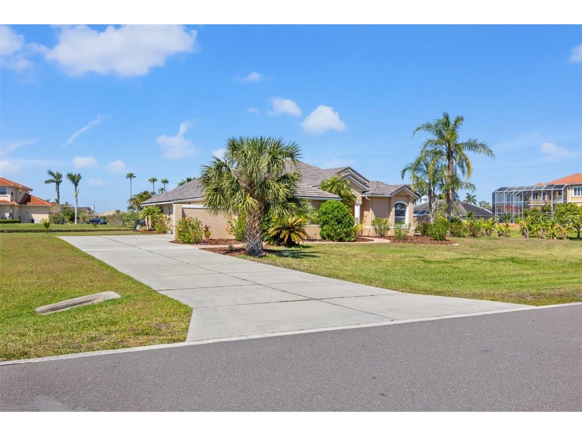 6181 9th Avenue Circle NE Bradenton FL 34212 TB8365629 image42