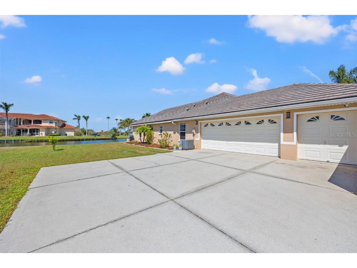 6181 9th Avenue Circle NE Bradenton FL 34212 TB8365629 image43