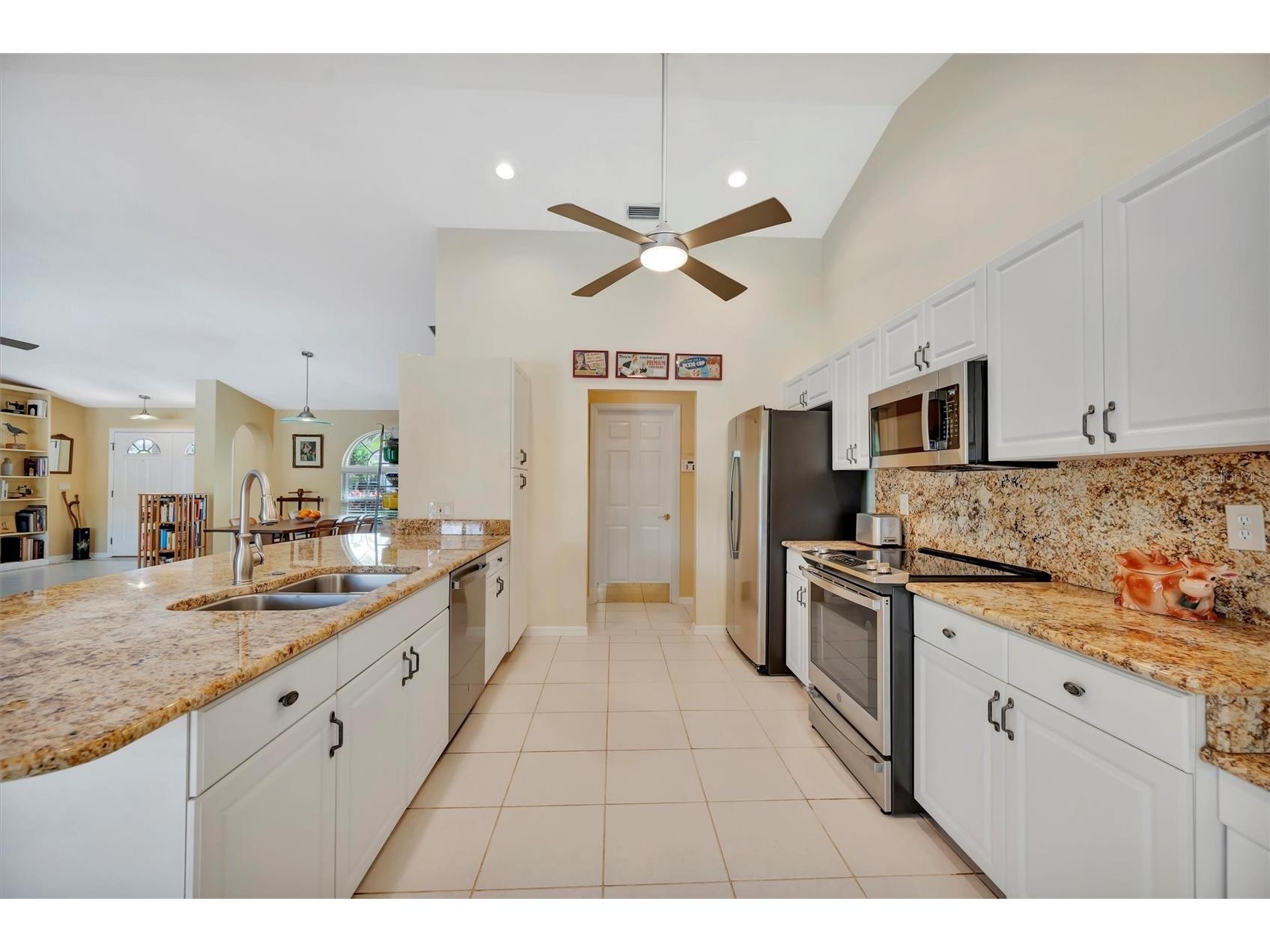 6183 Misty Oaks Drive Sarasota FL 34243 A4682575 image21