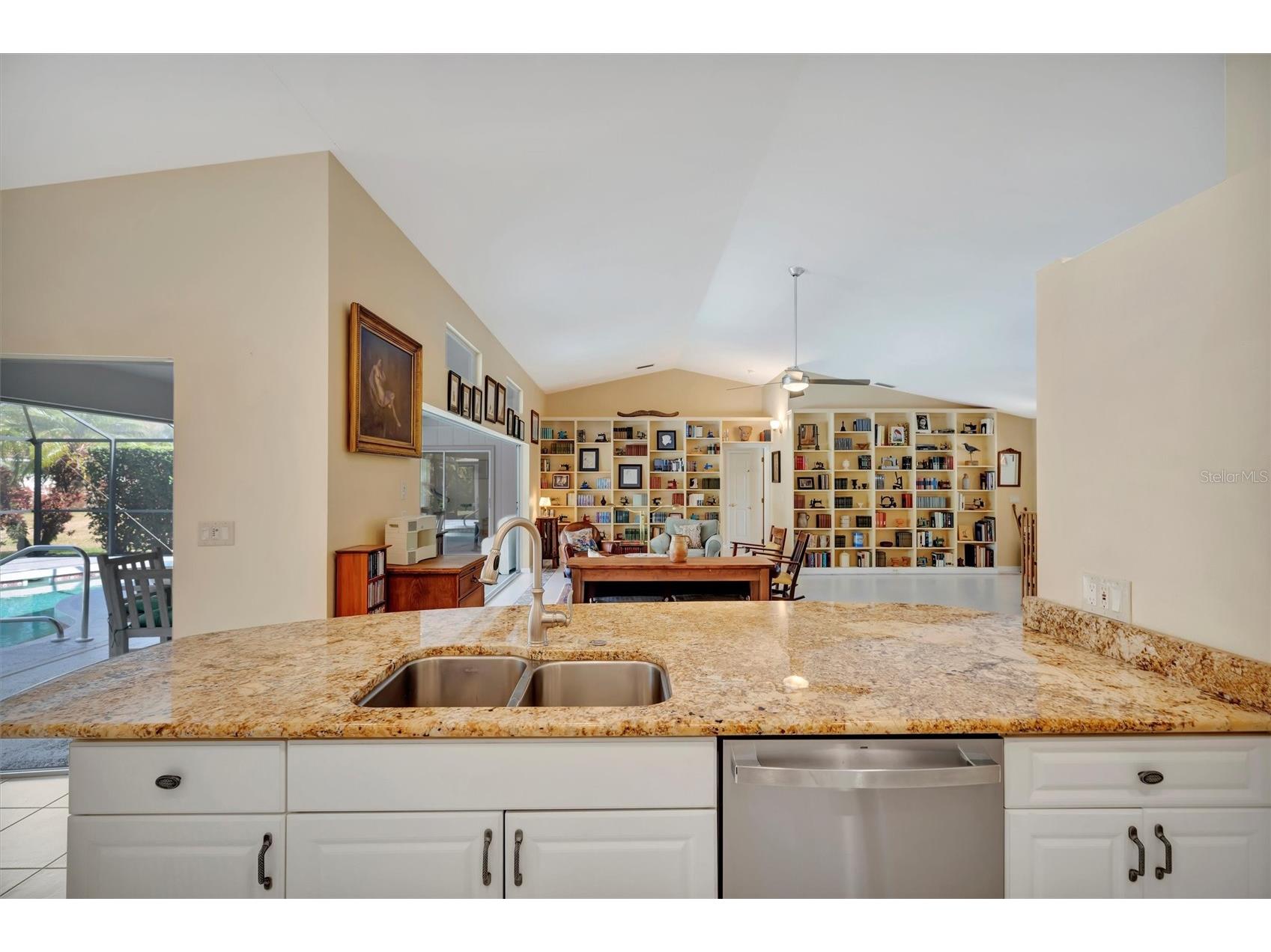 6183 Misty Oaks Drive Sarasota FL 34243 A4682575 image22