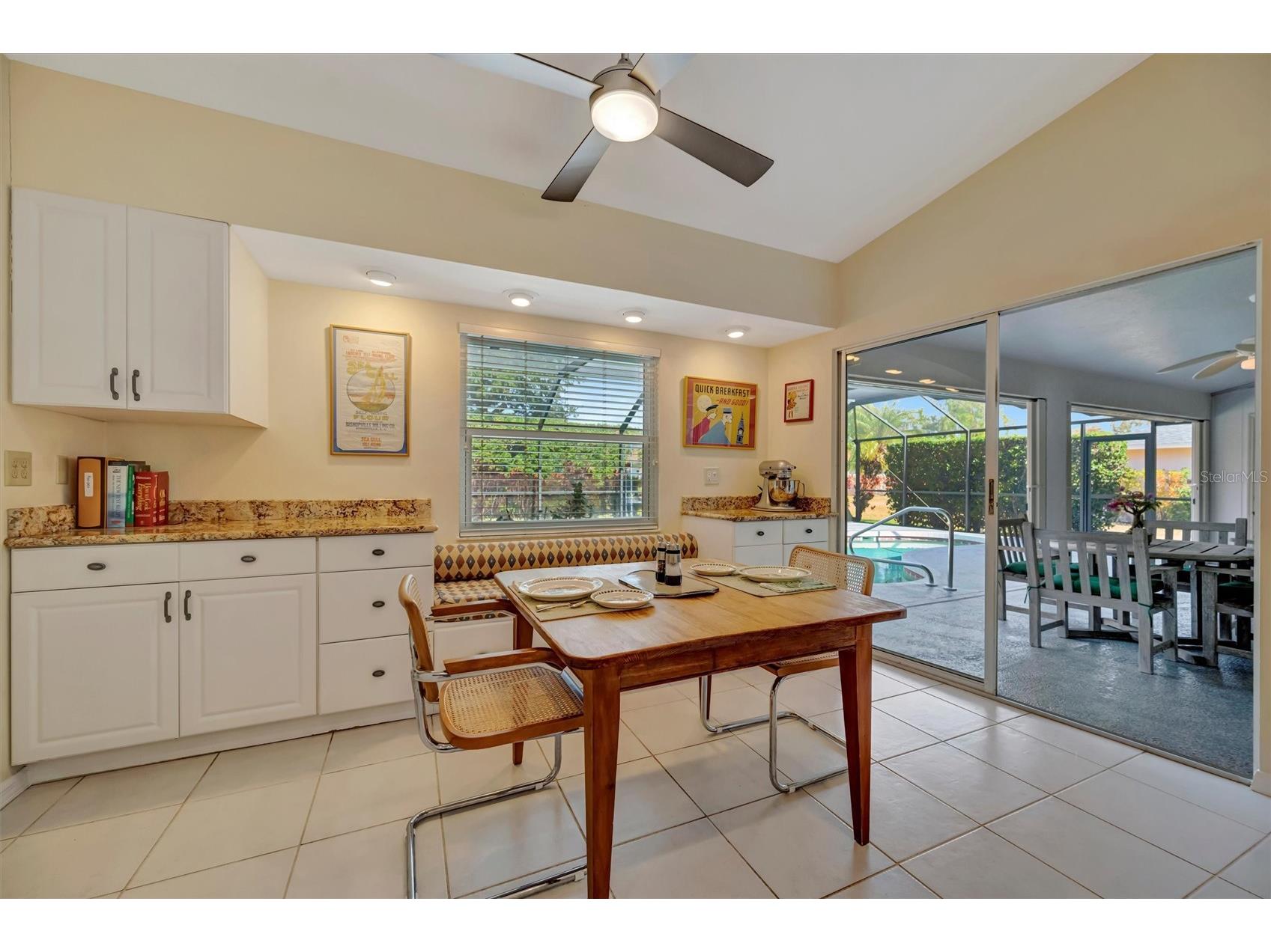 6183 Misty Oaks Drive Sarasota FL 34243 A4682575 image27