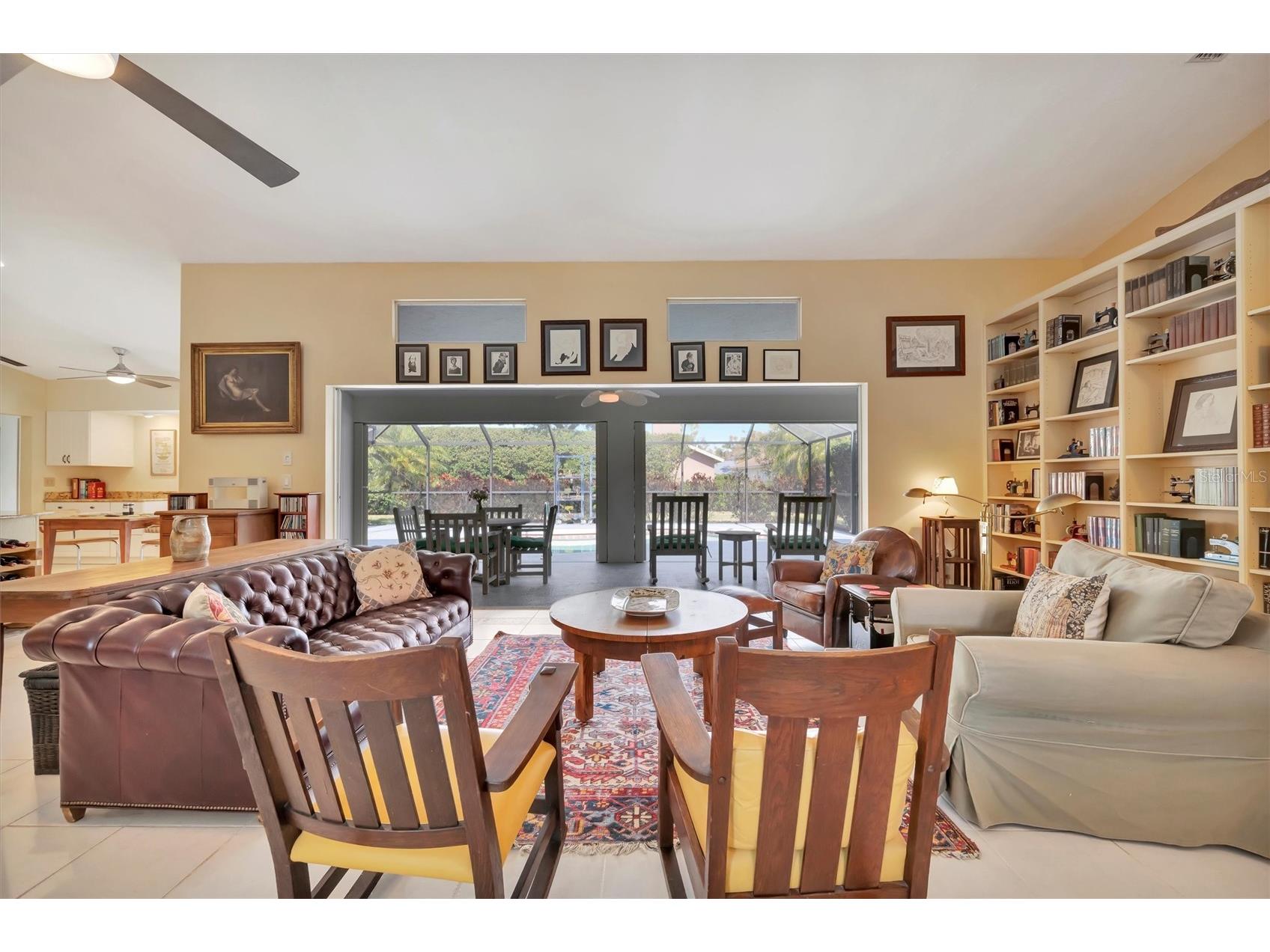 6183 Misty Oaks Drive Sarasota FL 34243 A4682575 image8