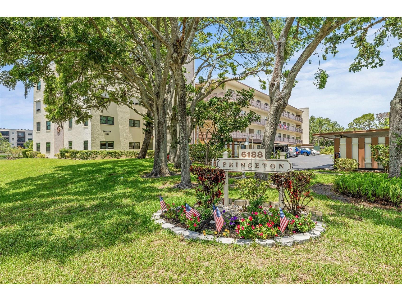 6188 80th Street N #101 Saint Petersburg FL 33709 TB8473110 image2
