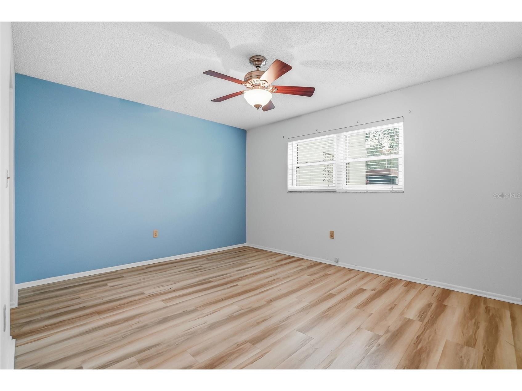 6188 80th Street N #101 Saint Petersburg FL 33709 TB8473110 image36