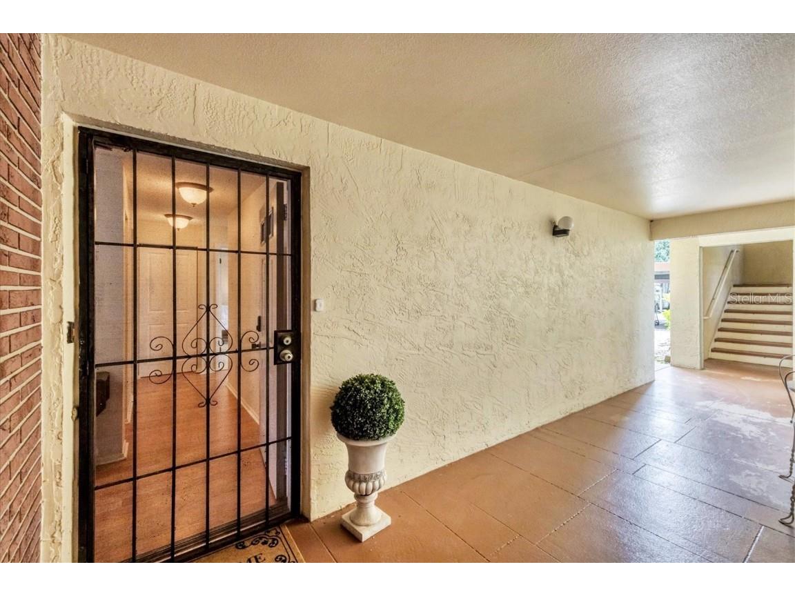 6188 80th Street N #102 Saint Petersburg FL 33709 A4656758 image3