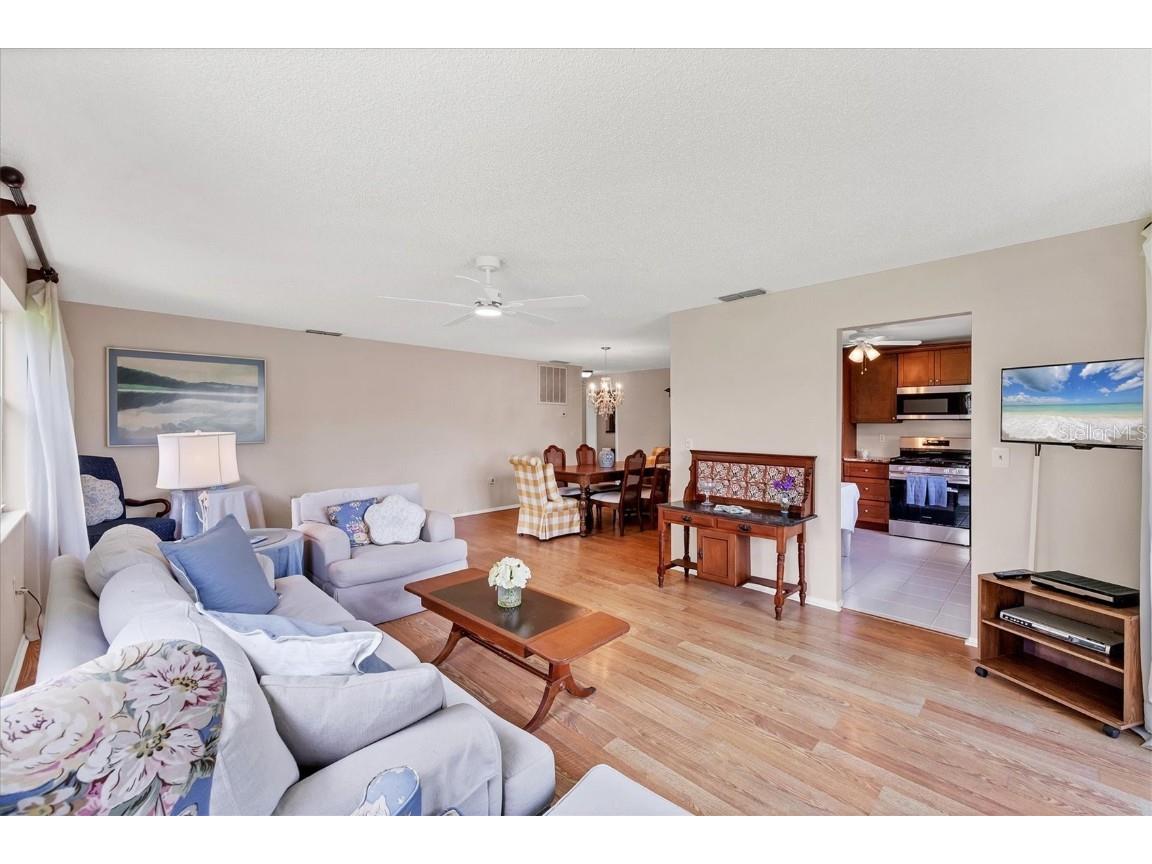 6188 80th Street N #102 Saint Petersburg FL 33709 A4656758 image8