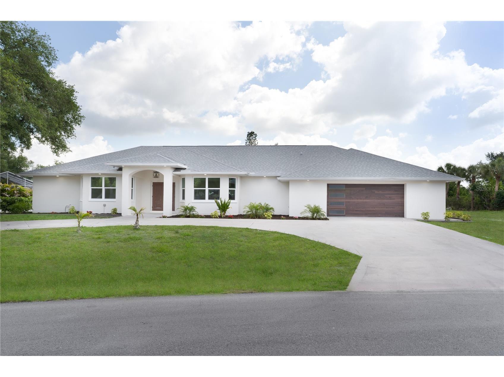 6188 Rosewood Drive Englewood FL 34224 - MARCH WATERWAY A4693476 image2