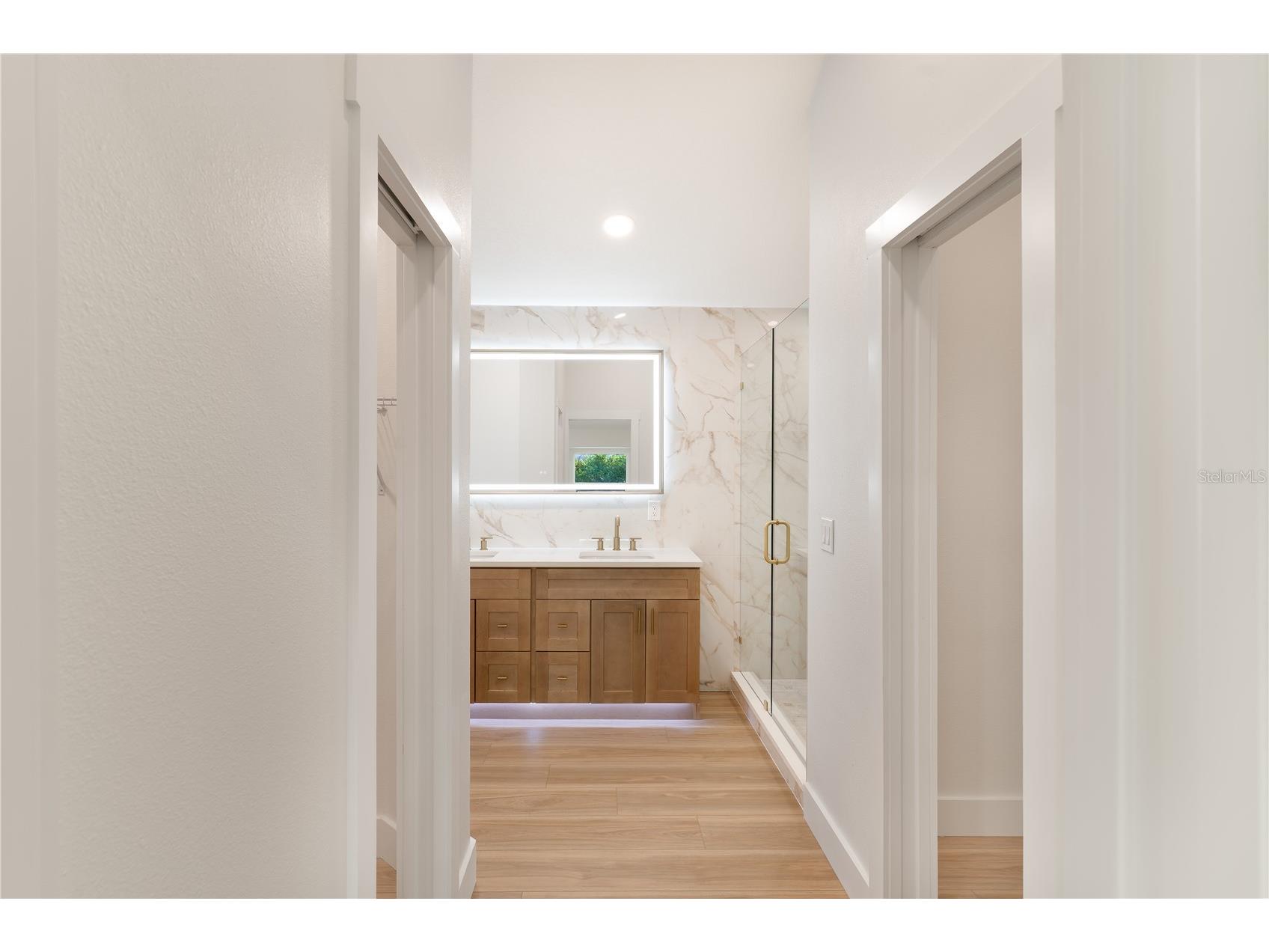 6188 Rosewood Drive Englewood FL 34224 - MARCH WATERWAY A4693476 image32