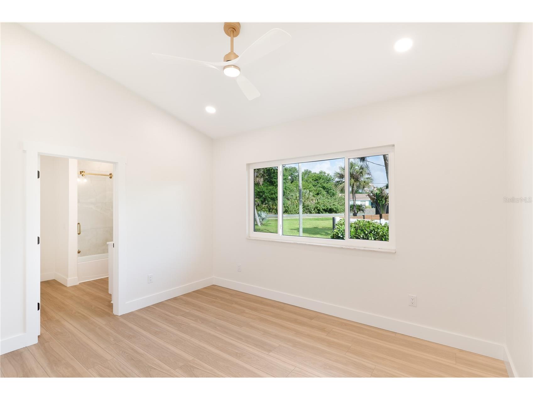 6188 Rosewood Drive Englewood FL 34224 - MARCH WATERWAY A4693476 image34