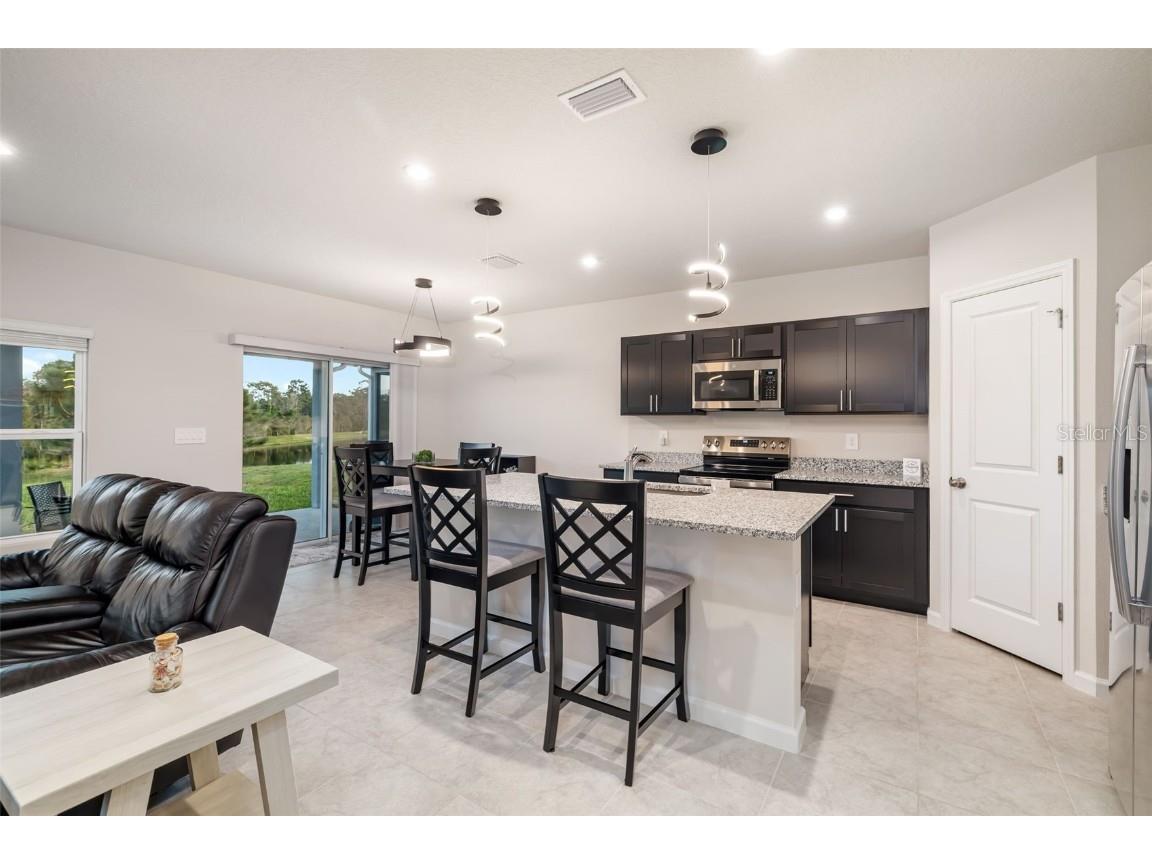 619 172nd Court E Bradenton FL 34212 A4670681 image7