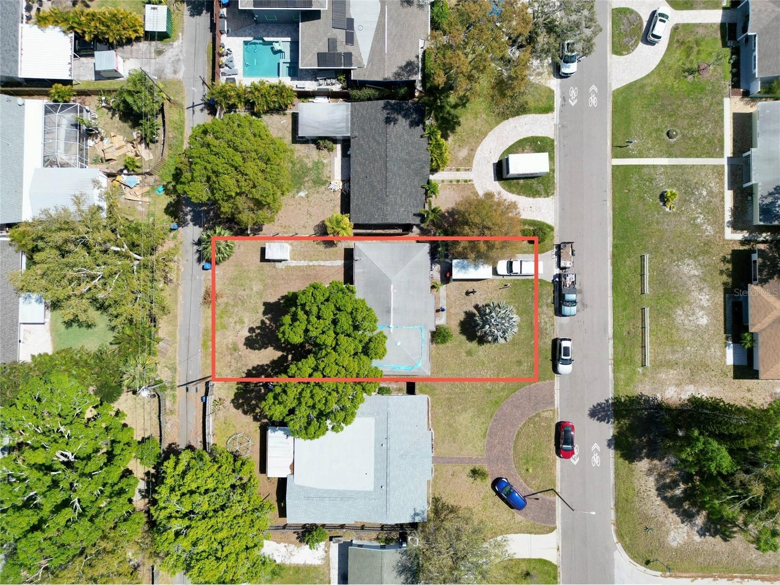 619 41st Avenue NE Saint Petersburg FL 33703 TB8362209 image1