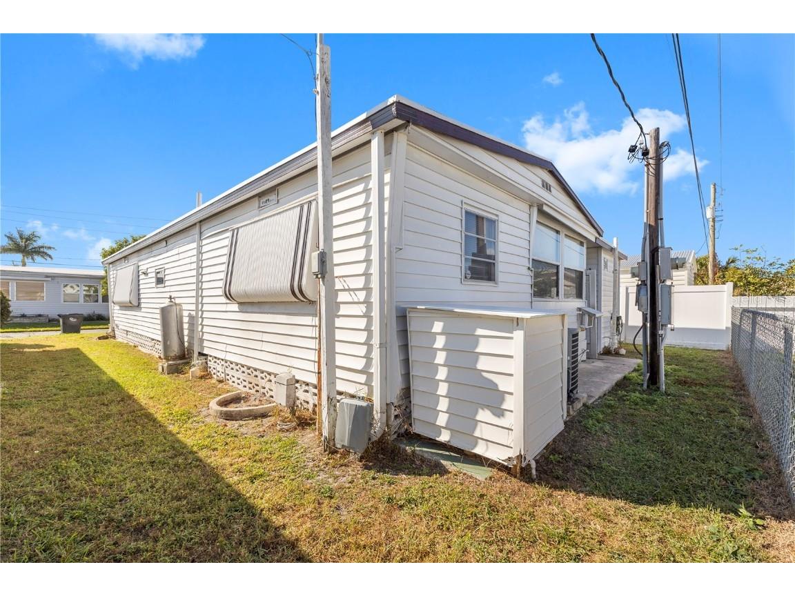 619 52nd Avenue W Bradenton FL 34207 TB8451631 image30