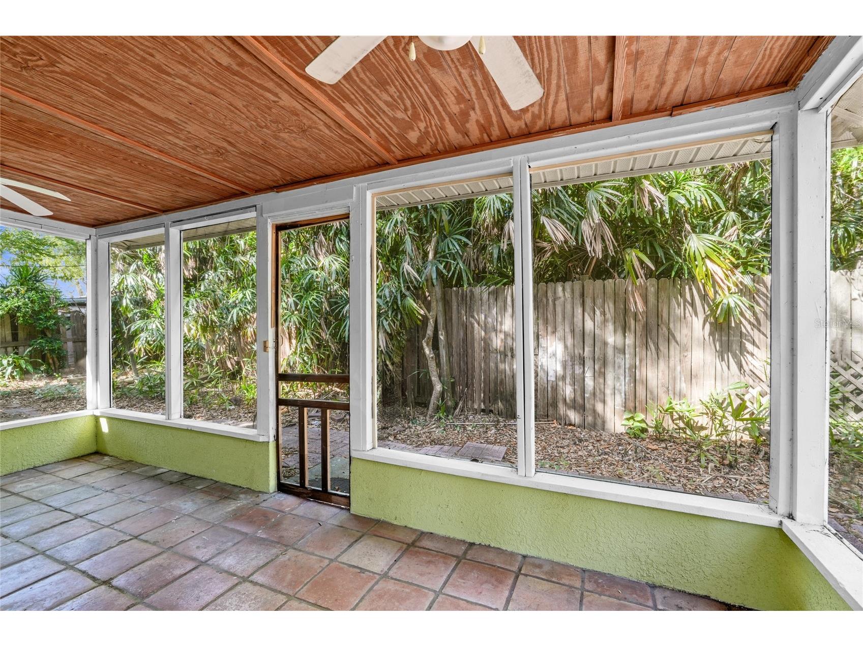 619 Beverly Avenue Largo FL 33770 O6395570 image4