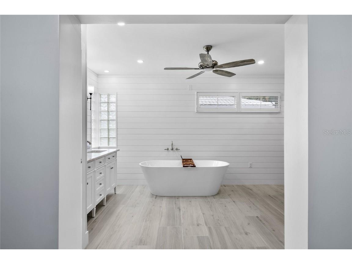 619 Buttonwood Drive Longboat Key FL 34228 A4640109 image37