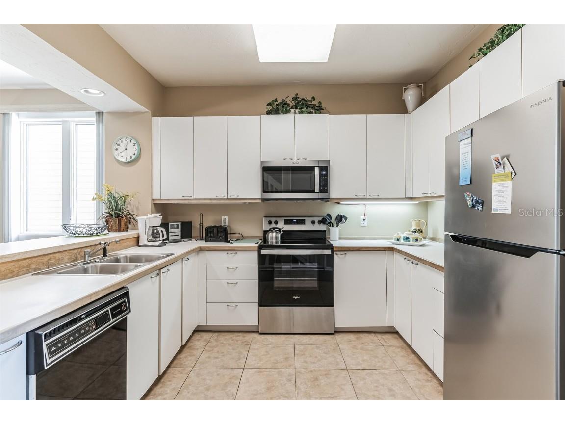 619 Cedars Court Longboat Key FL 34228 A4629084 image40