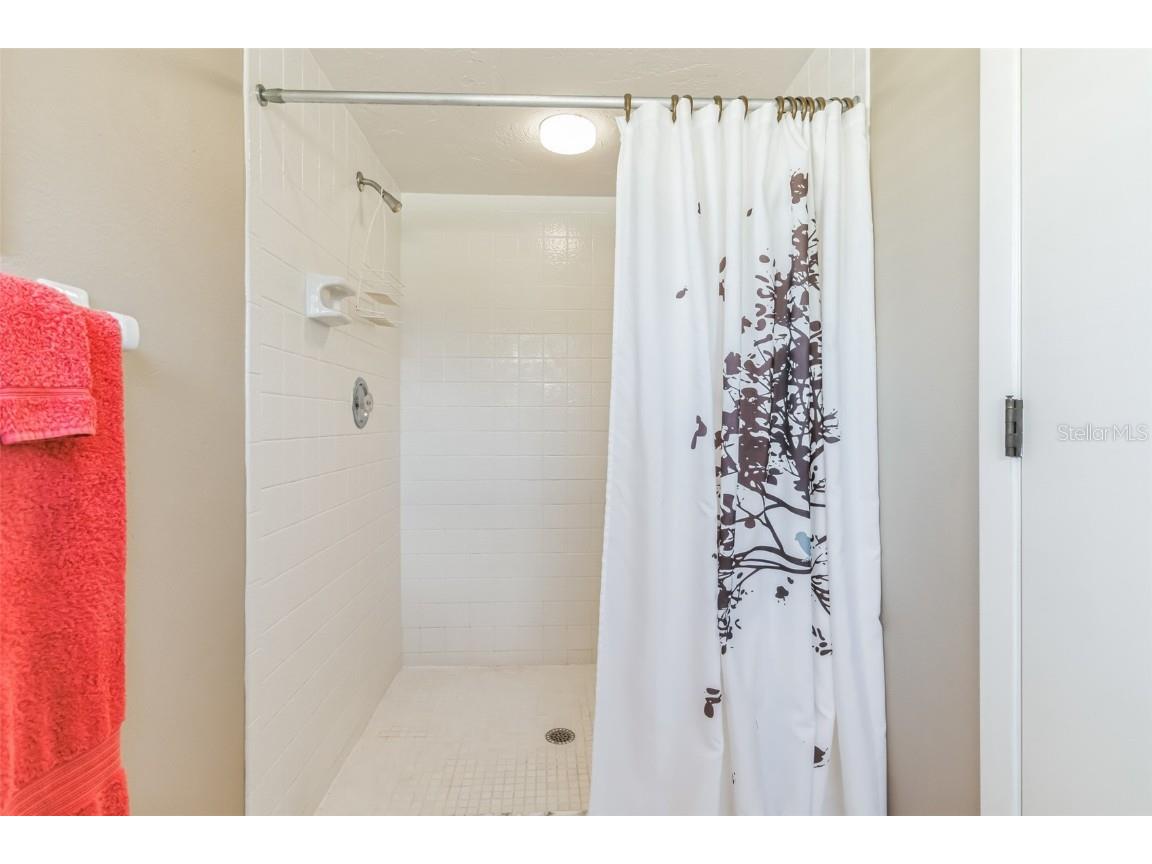 619 Cedars Court Longboat Key FL 34228 A4629084 image47