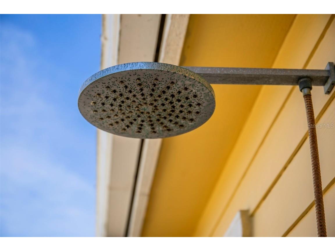 619 Cedars Court Longboat Key FL 34228 A4629084 image93