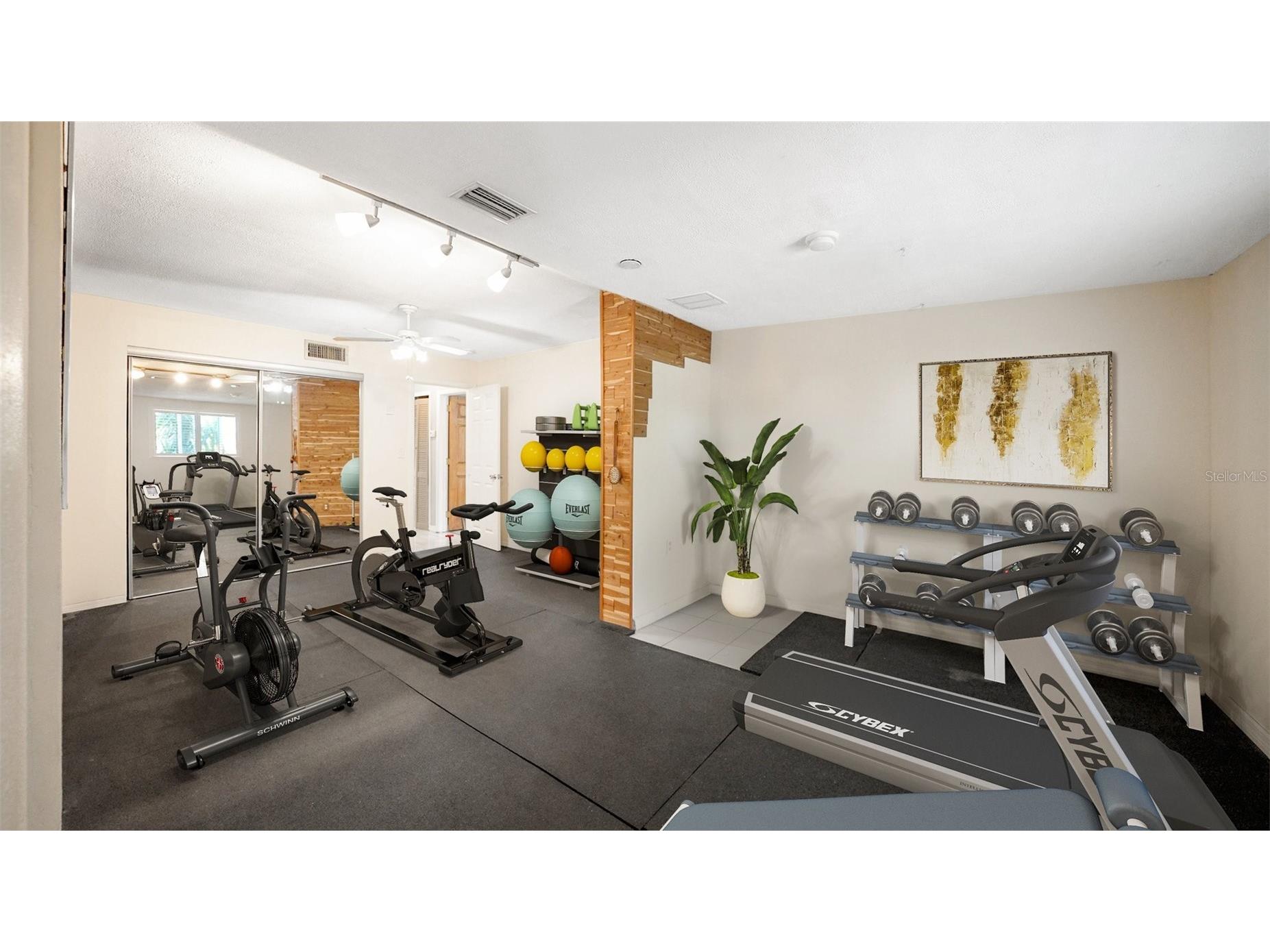 619 Garland Street N Saint Petersburg FL 33703 TB8476398 image14