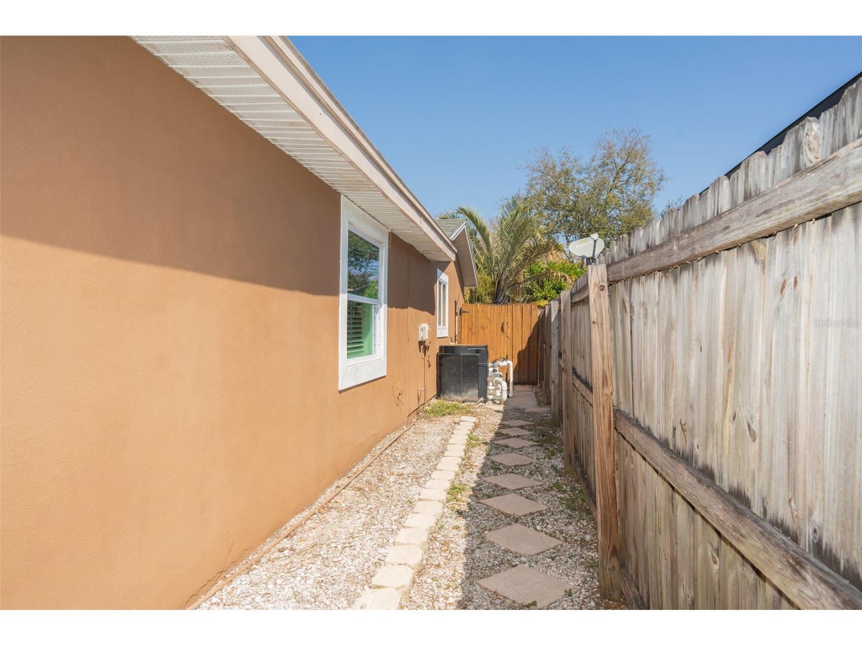 619 Garland Street N Saint Petersburg FL 33703 TB8476398 image26