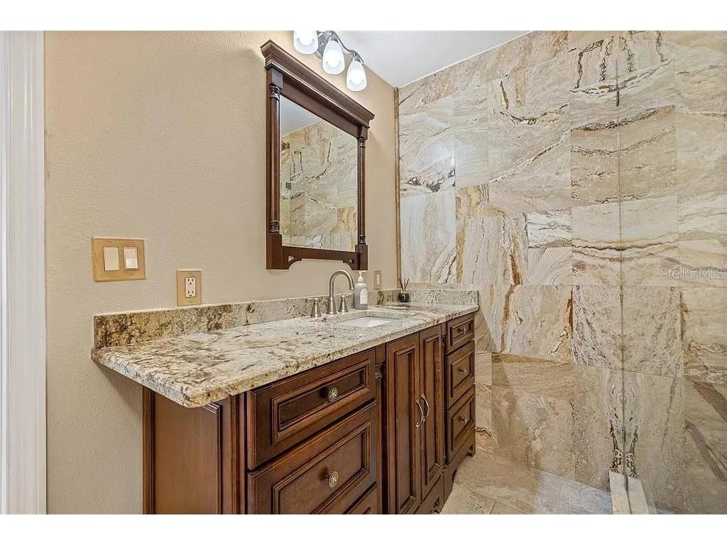 619 Garland Street N Saint Petersburg FL 33703 TB8476398 image6