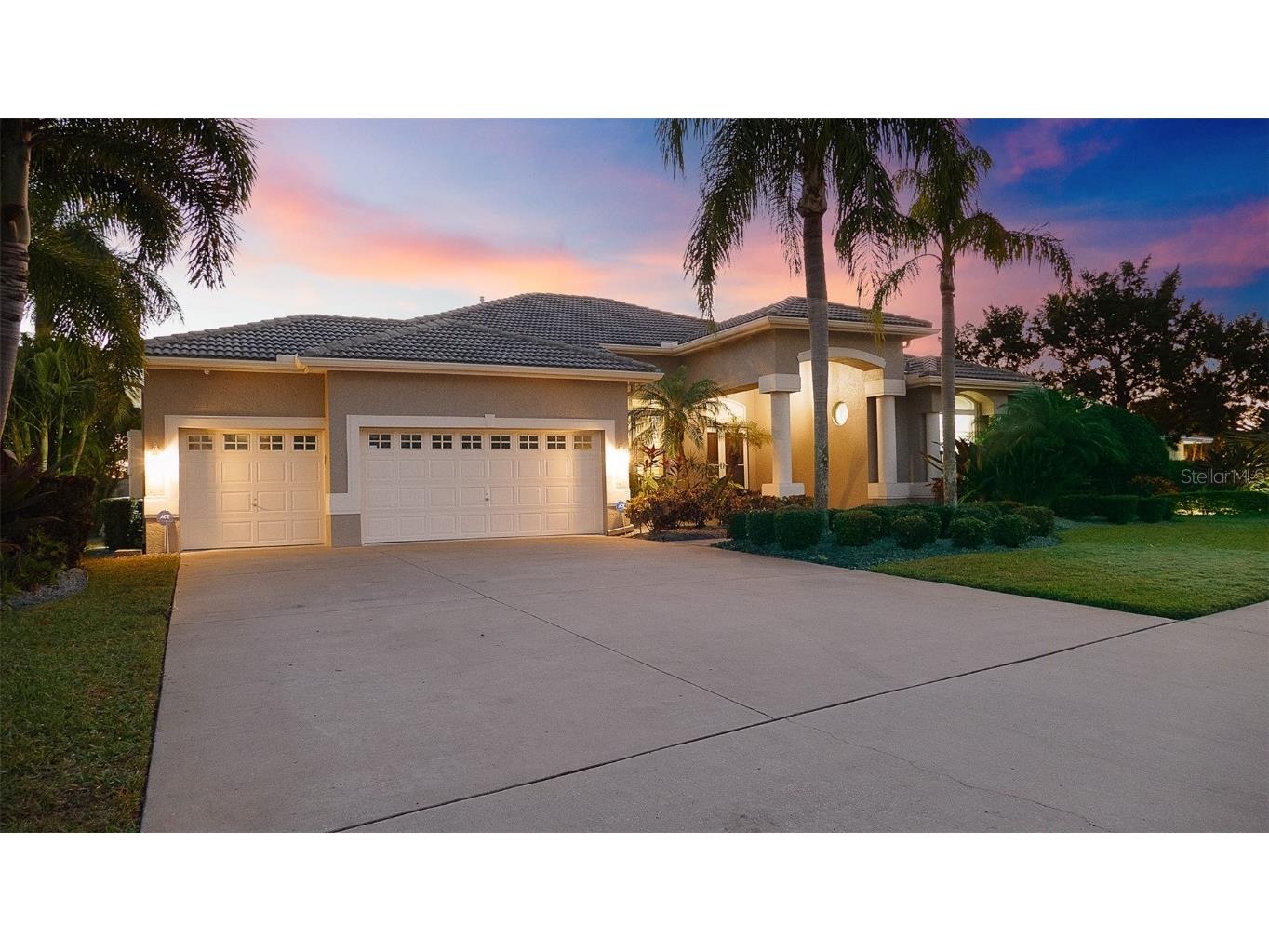 619 Island Way Clearwater FL 33767 U8189550 image1