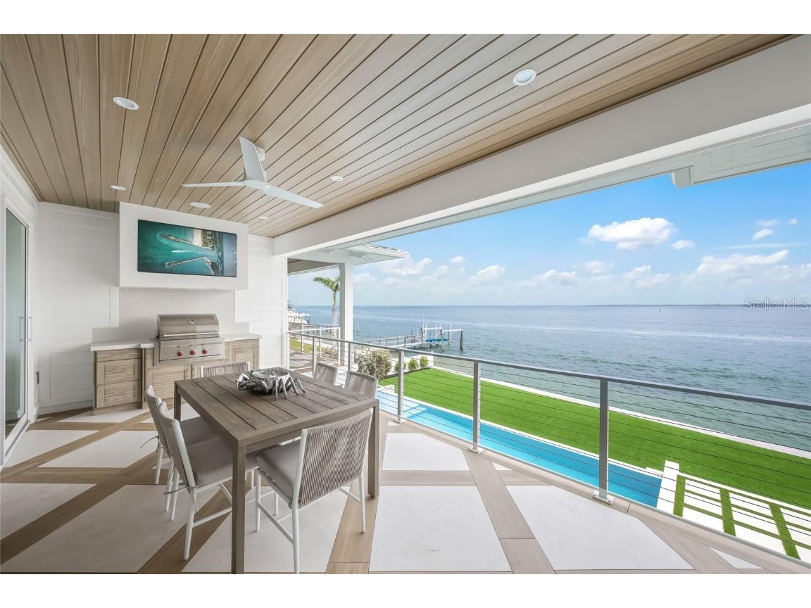 619 Key Royale Drive Holmes Beach FL 34217 A4647651 image13