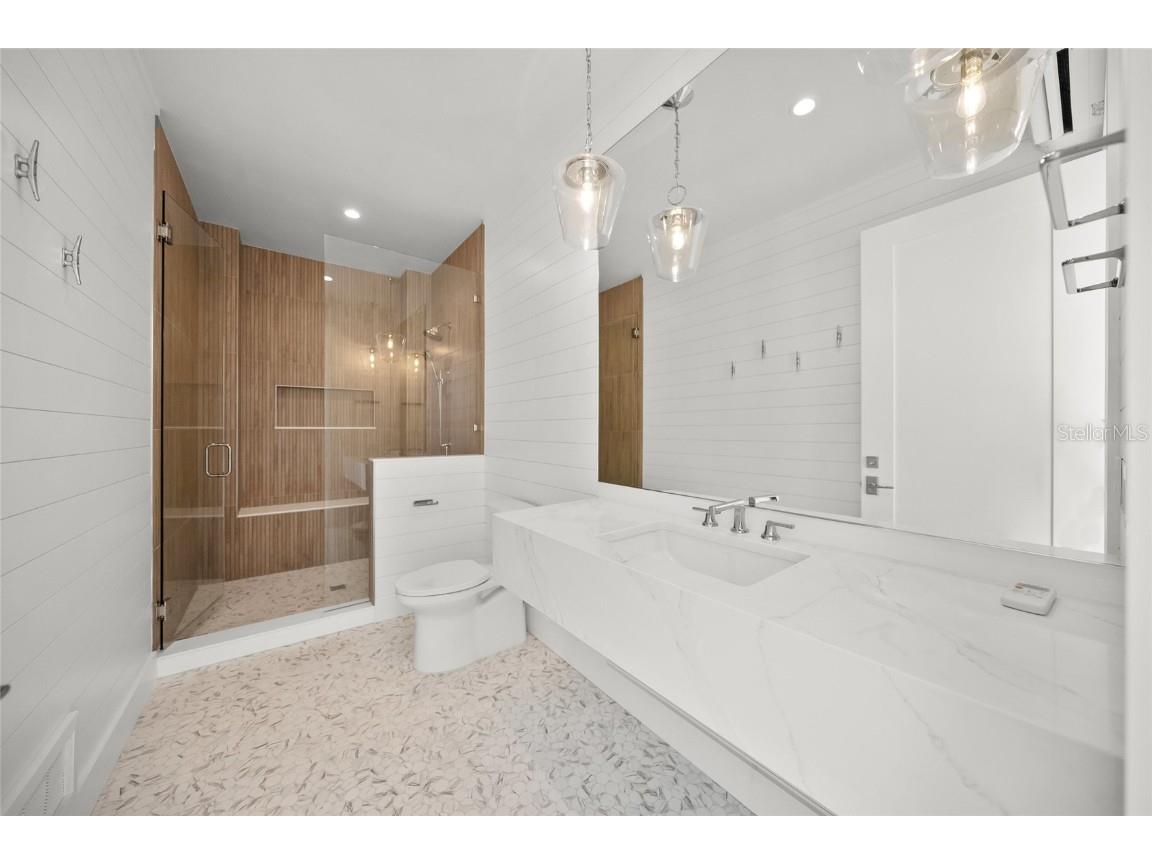 619 Key Royale Drive Holmes Beach FL 34217 A4647651 image38