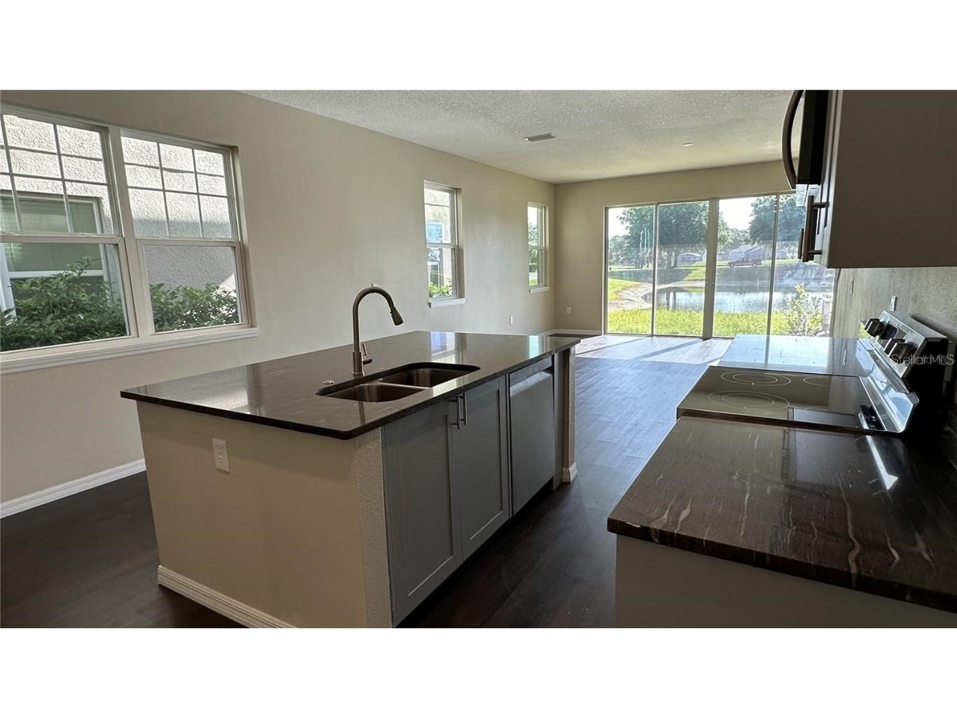 619 Lake Shore Parkway Davenport FL 33896 O6359798 image7