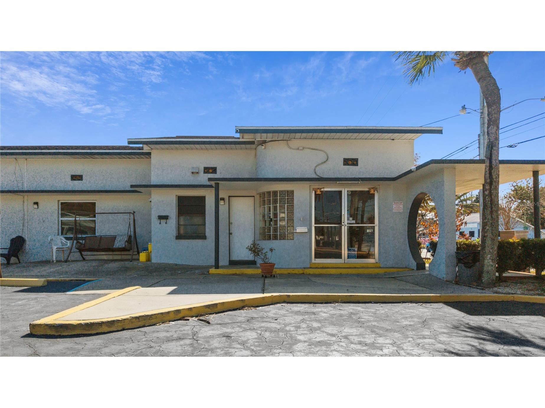 619 N Ridgewood Avenue Daytona Beach FL 32114 O6383052 image4