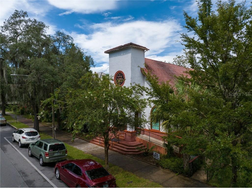 619 NE 1st Street Gainesville FL 32601 GC532806 image6