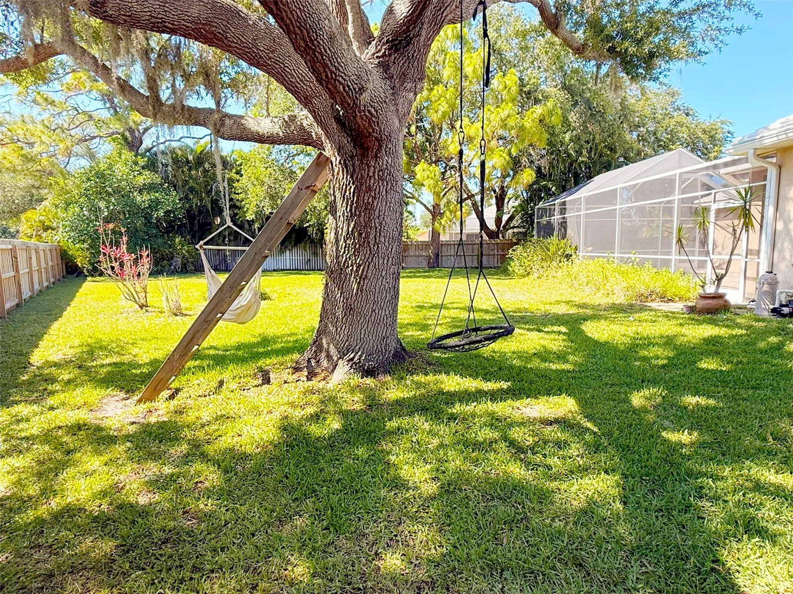 619 Oak River Court Osprey FL 34229 A4692331 image35