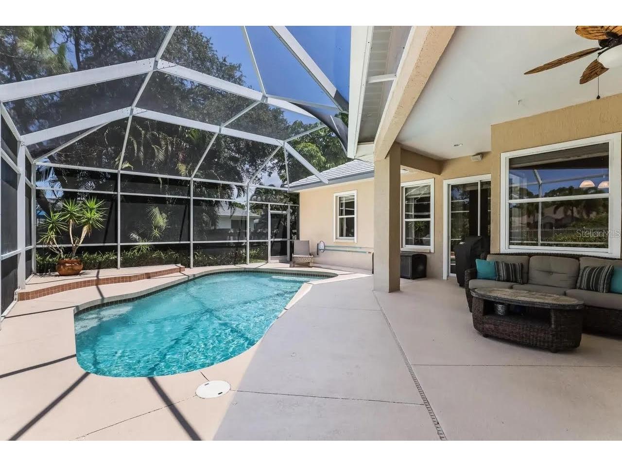 619 Oak River Court Osprey FL 34229 A4692331 image5