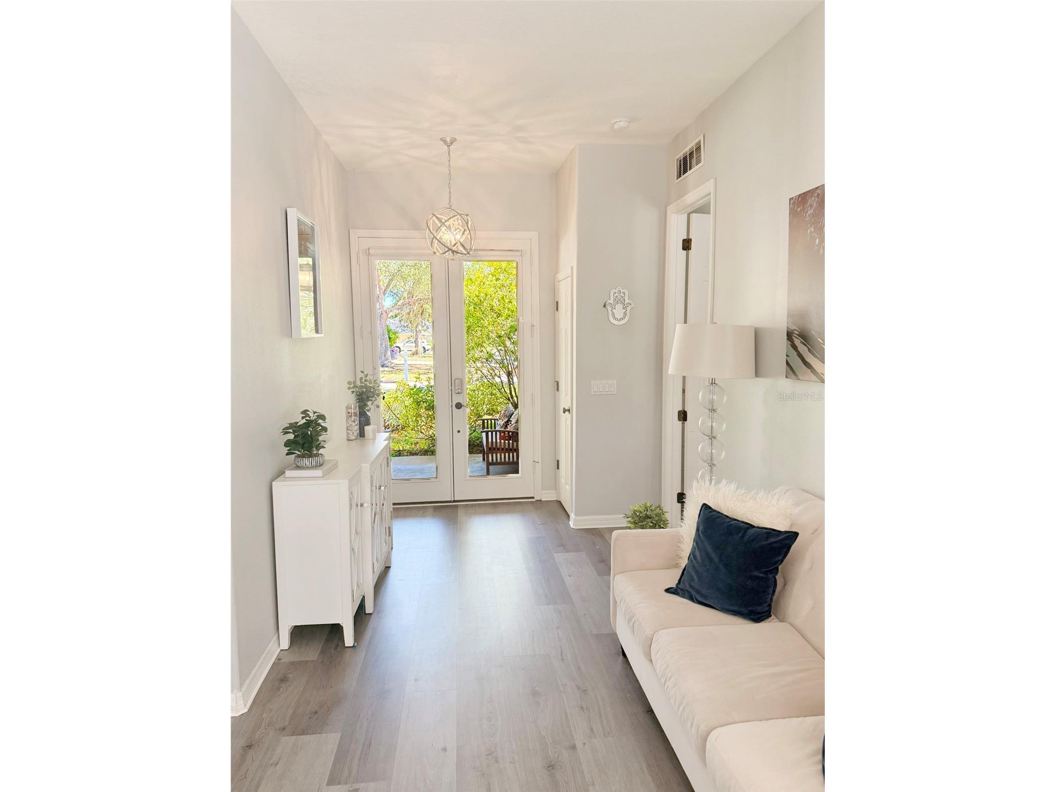 619 Oak River Court Osprey FL 34229 A4692331 image8