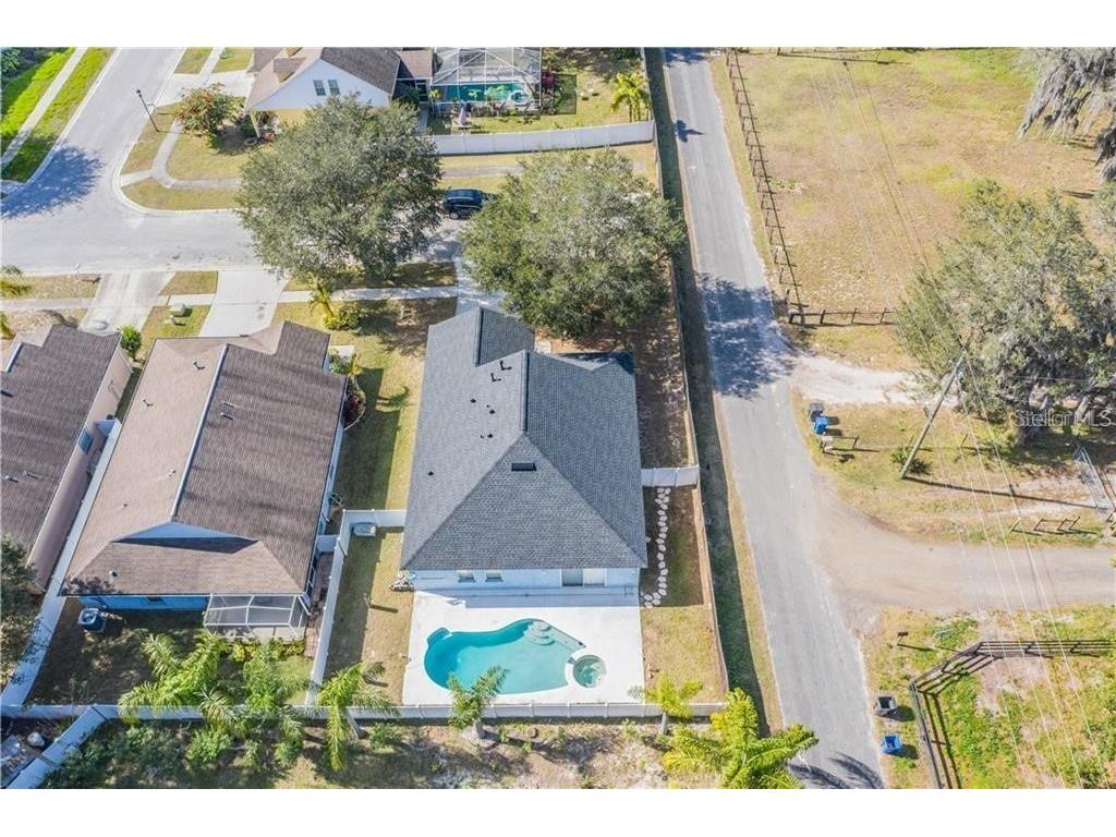619 Schooner Bay Court Valrico FL 33594 TB8511744 image2