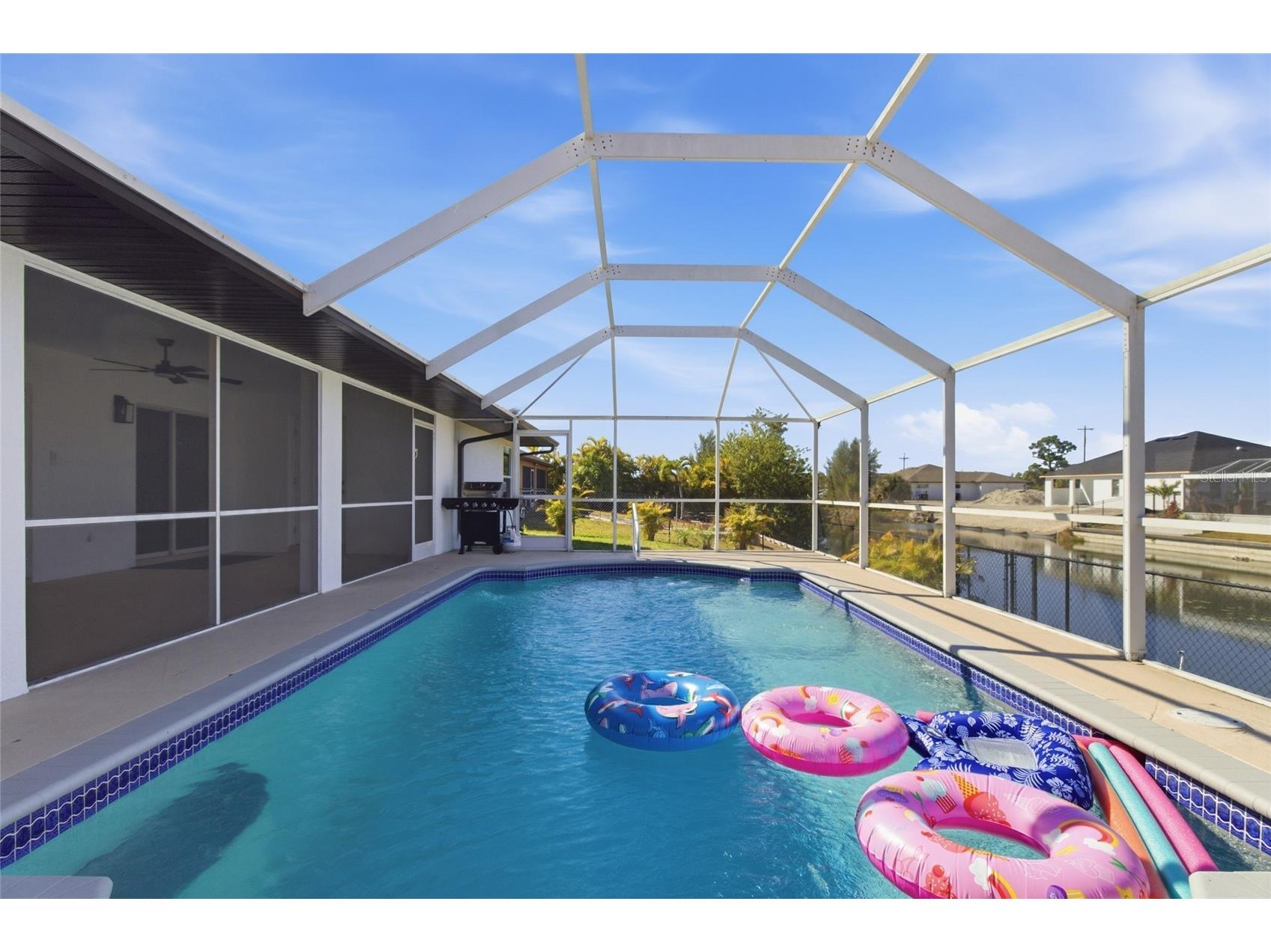 619 SW 26th Terrace Cape Coral FL 33914 A4684343 image2