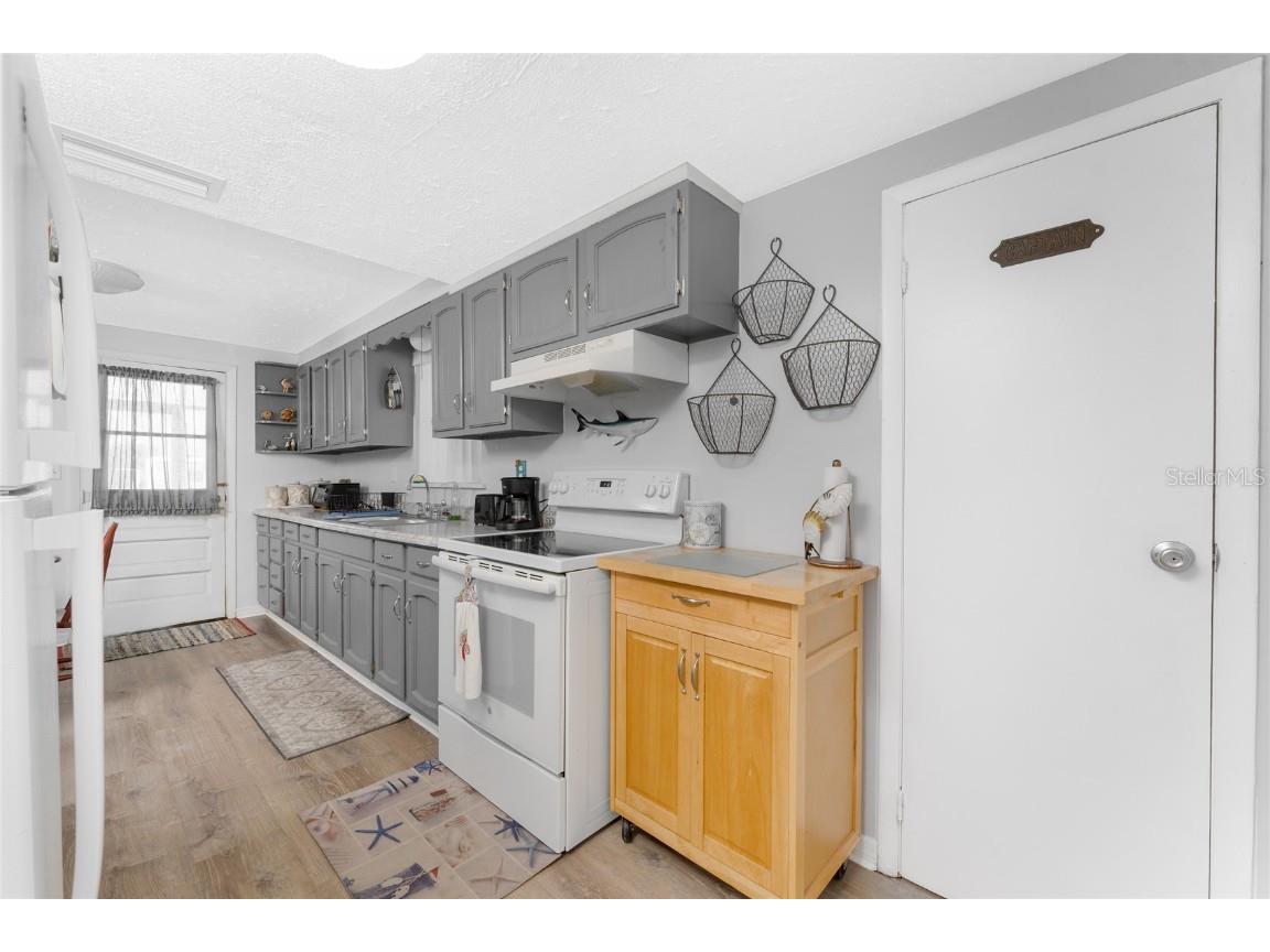 619 Via Cala Englewood FL 34224 D6144942 image7