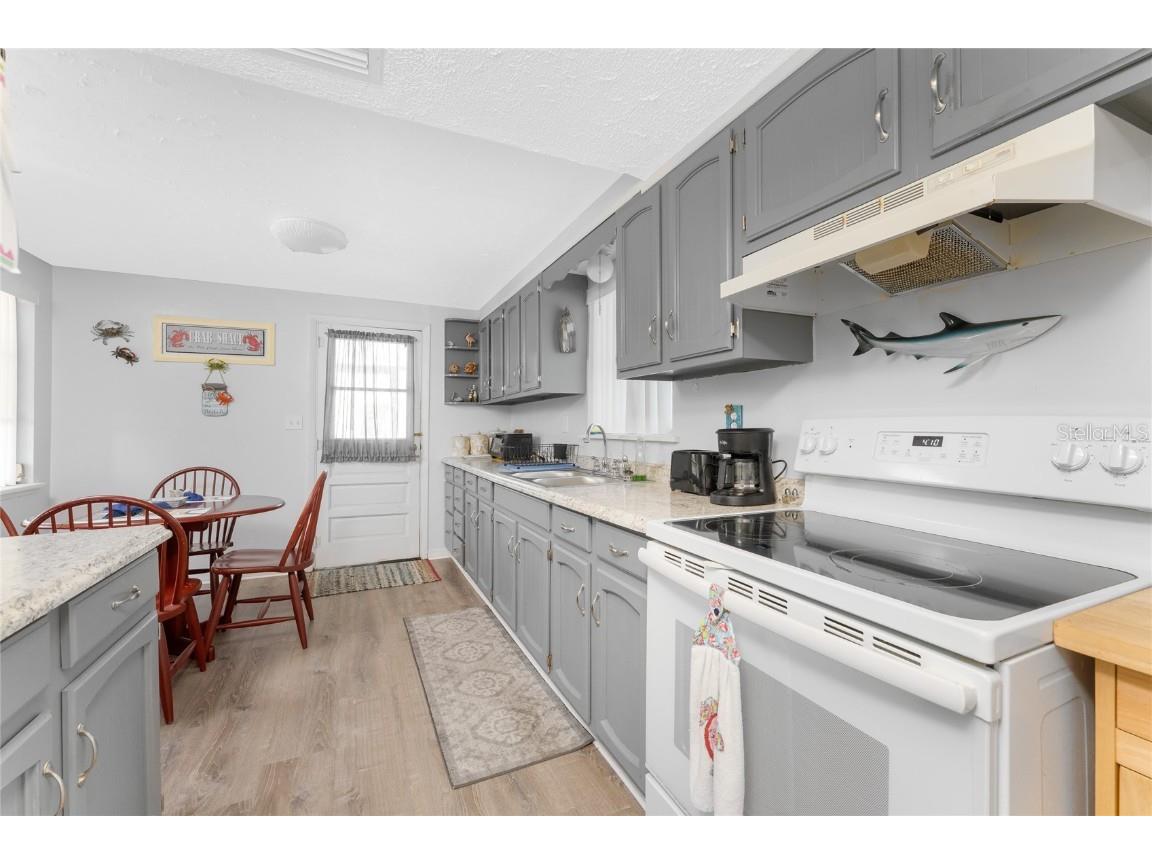 619 Via Cala Englewood FL 34224 D6144942 image9