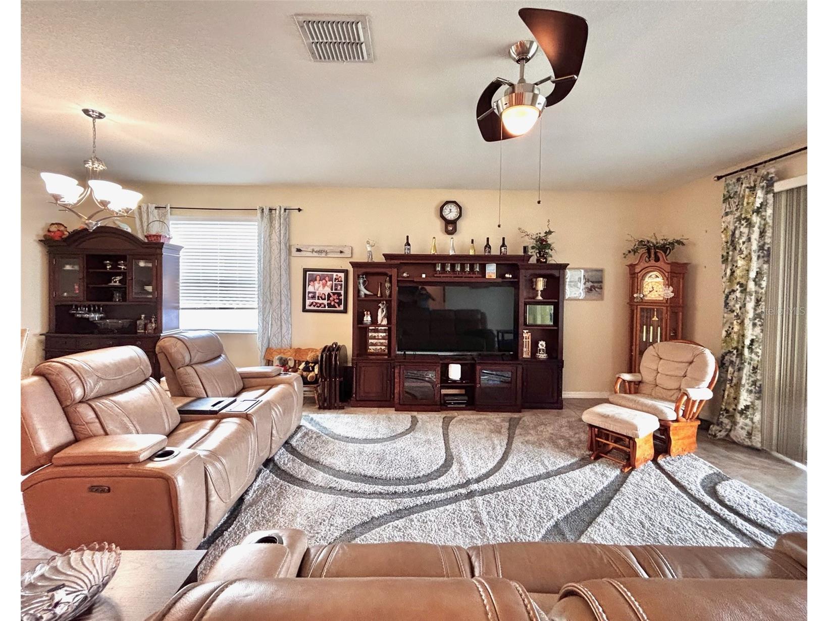 619 Wabash Breeze Circle Ruskin FL 33570 TB8514578 image7