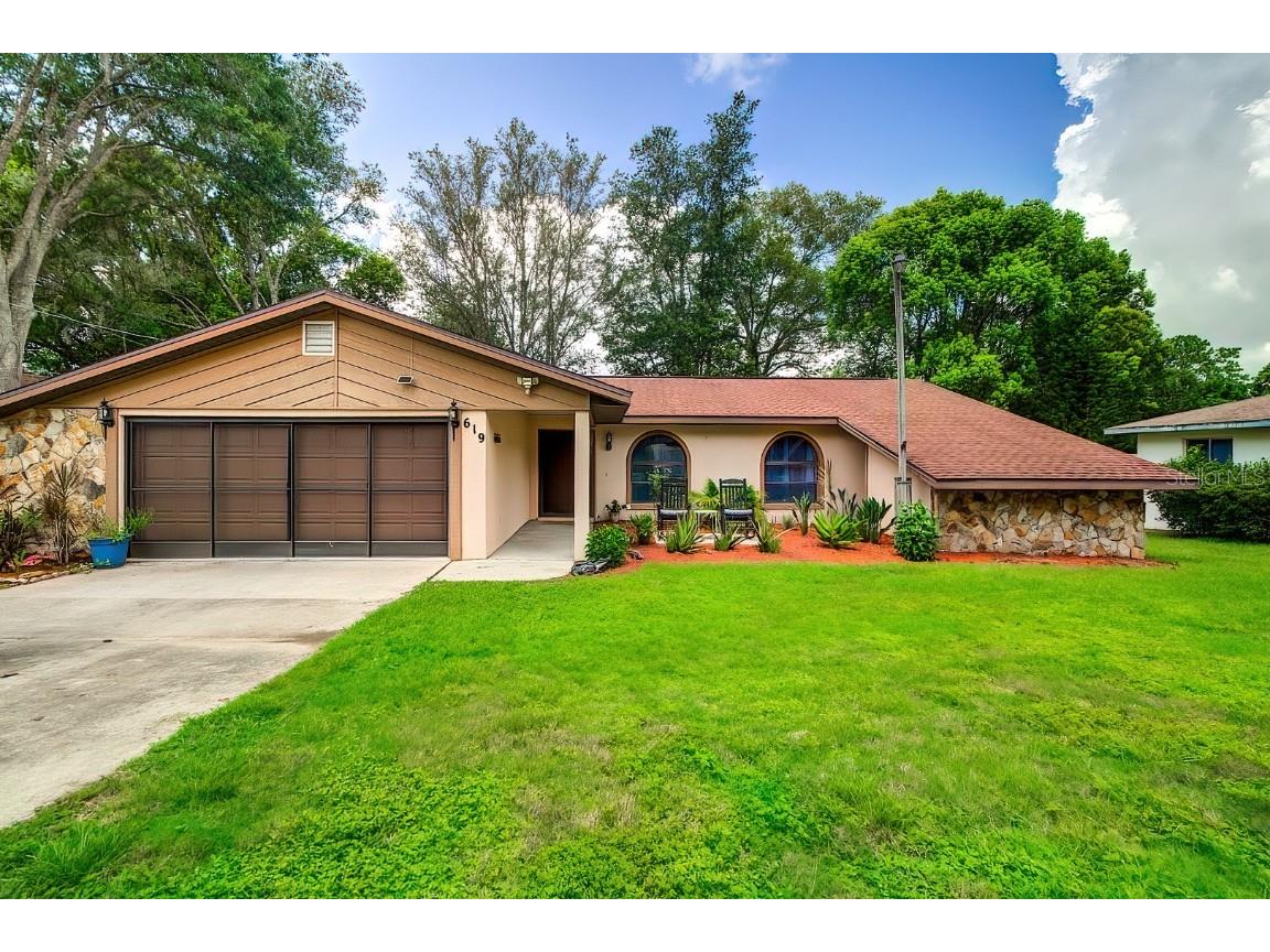 619 Whitney Avenue Inverness FL 34452 W7856474 image1