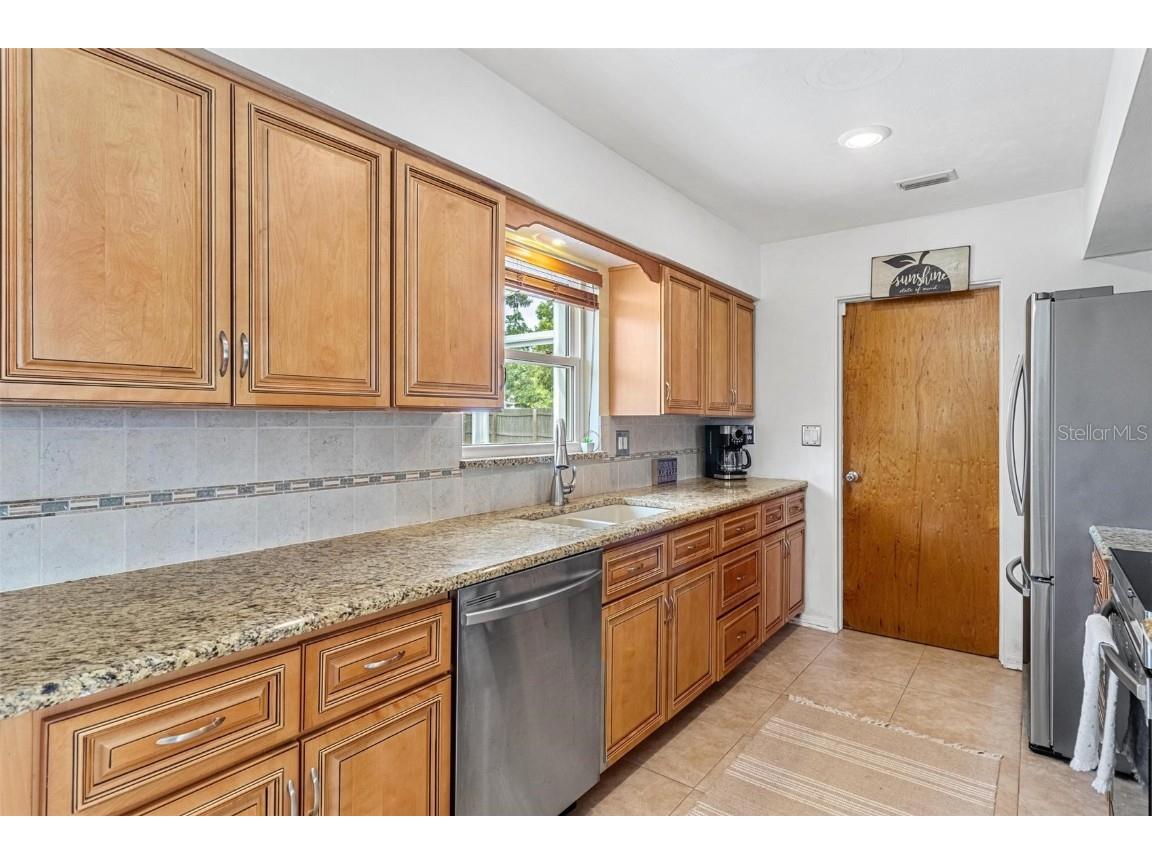 6190 36th Avenue N Saint Petersburg FL 33710 TB8451280 image13