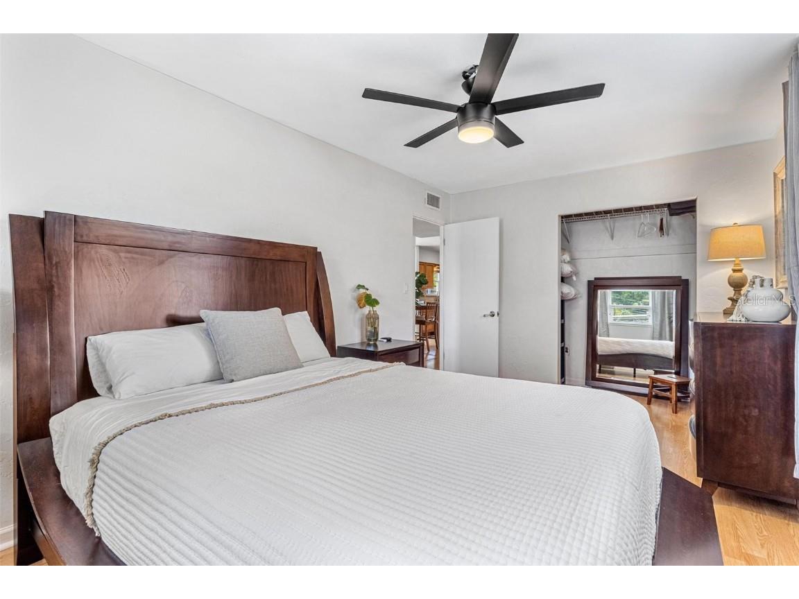 6190 36th Avenue N Saint Petersburg FL 33710 TB8451280 image16