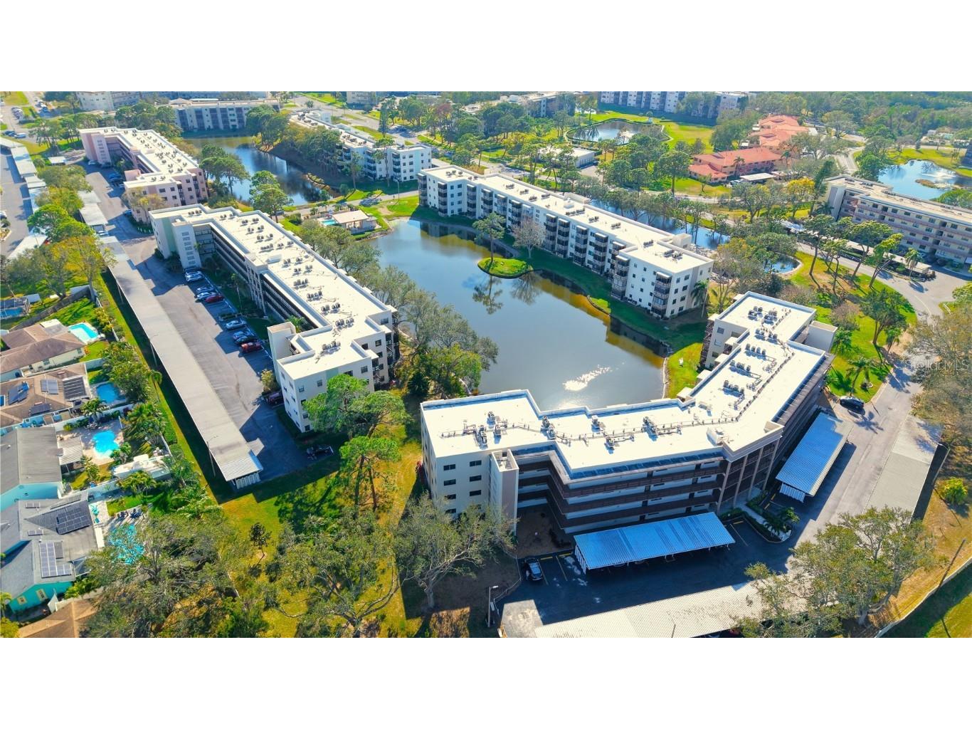 6190 80th Street N #409 Saint Petersburg FL 33709 TB8350922 image1
