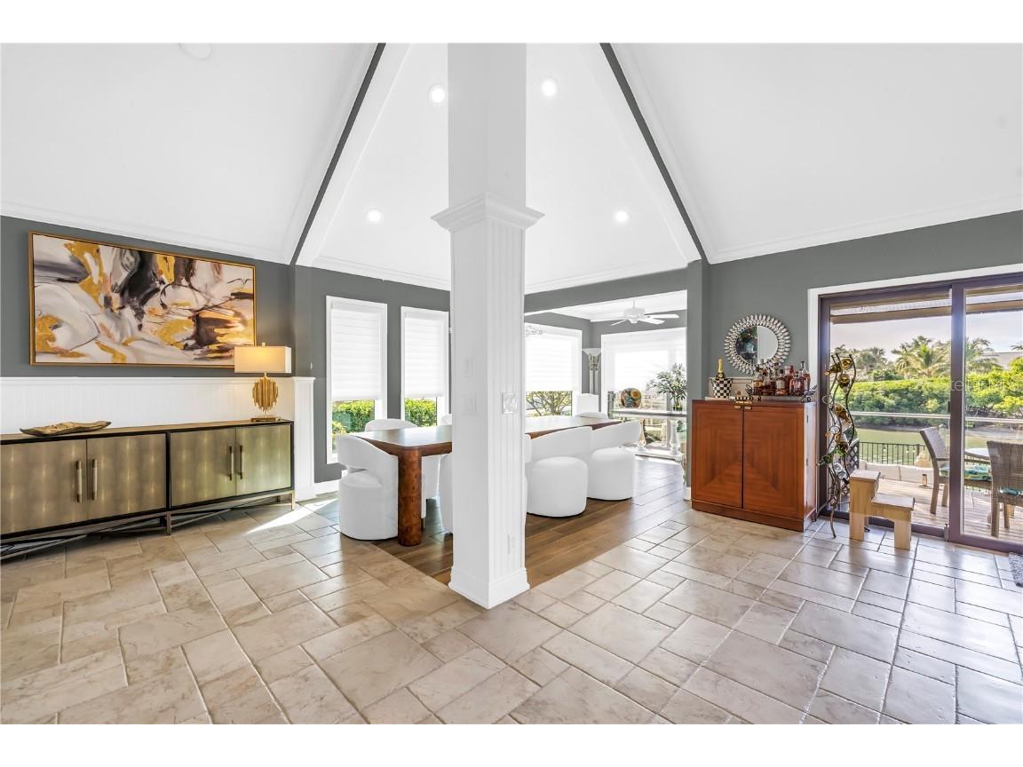 6191 51st Street S Saint Petersburg FL 33715 TB8434212 image17