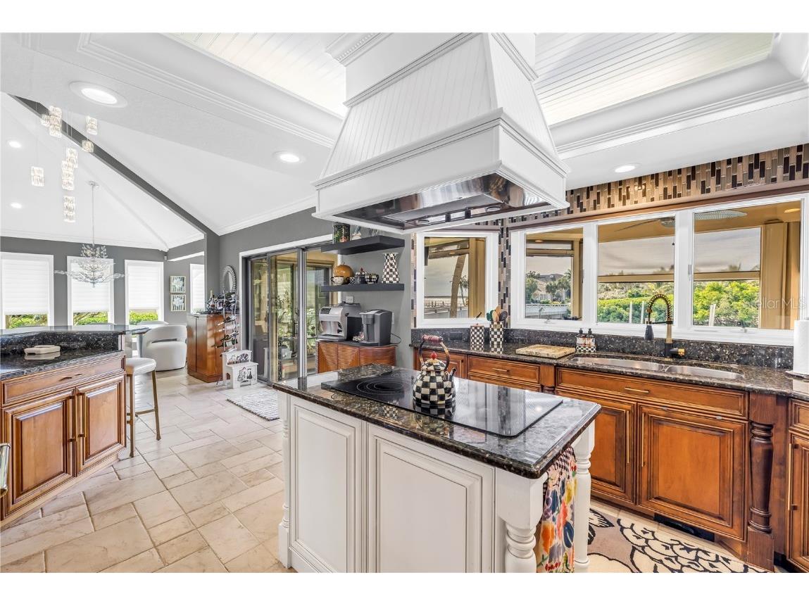 6191 51st Street S Saint Petersburg FL 33715 TB8434212 image27