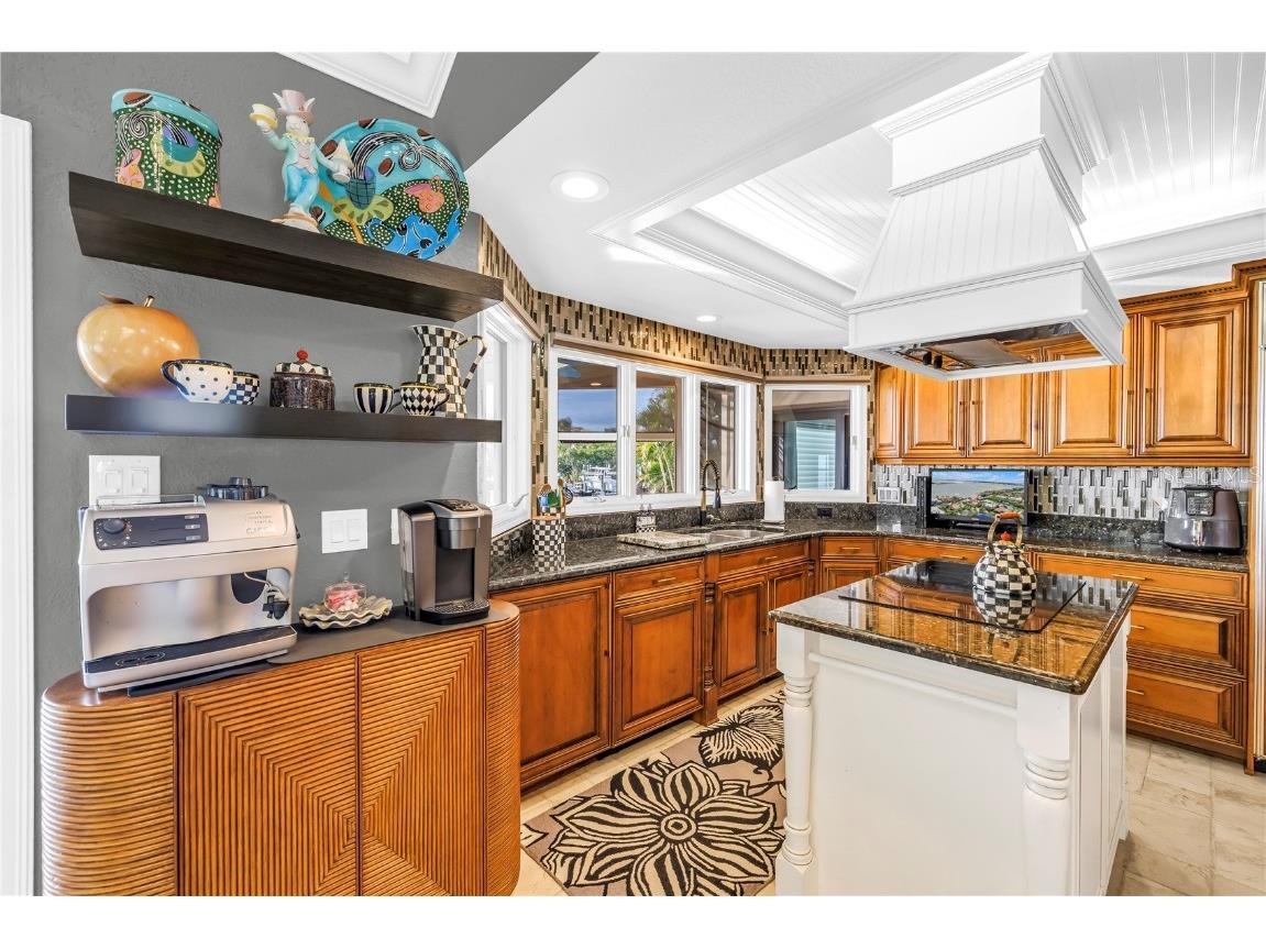 6191 51st Street S Saint Petersburg FL 33715 TB8434212 image30